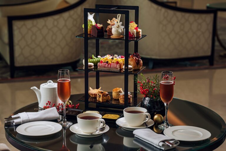 Celebre la temporada festiva este año en el Four Seasons Hotel Abu Dhabi en la isla Al Maryah
