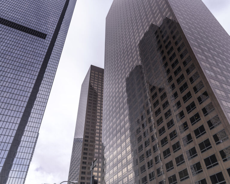 Chase vs. Wells Fargo: ¿Cómo se comparan?