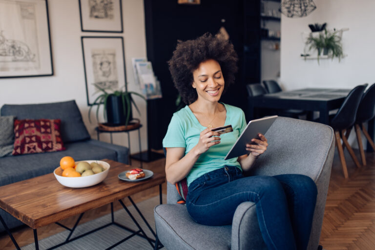 Credit One vs. Capital One: ¿cuál es mejor para reconstruir el crédito?