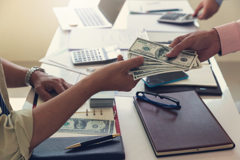 Revisión de la aplicación Brigit Cash Advance 2024