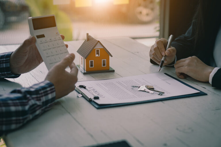 Cómo comprar una casa sin dinero inicial
