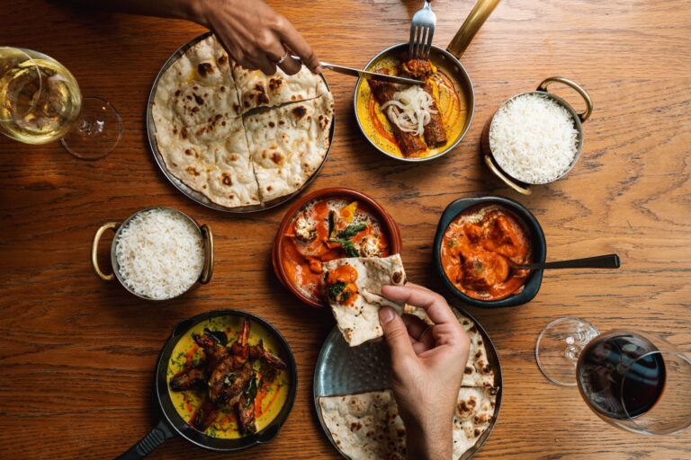 Dale sabor a tus jueves con Curry Nights en Tandoor Tina