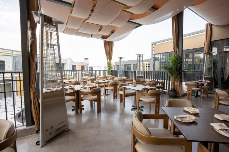 Un viaje por la cocina persa te espera en Restaurante ZIBA