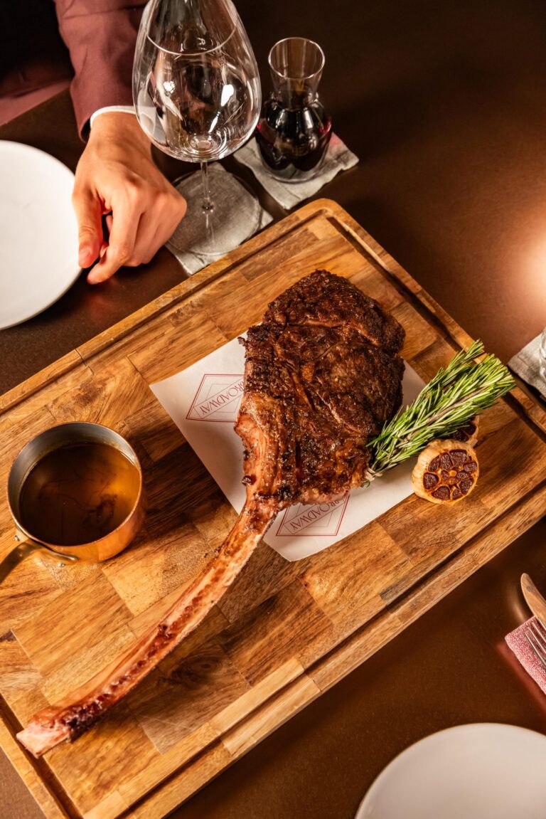 Aquí le mostramos cómo pasar los días de semana en Broadway Brasserie & Bar