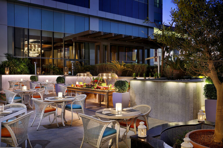 Celebre al Ramadán con sus seres queridos en el St. Regis Abu Dhabi