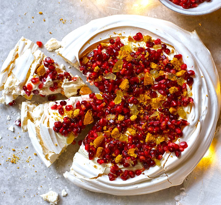 Ginger-Pomgranate-Pavlova-6210972